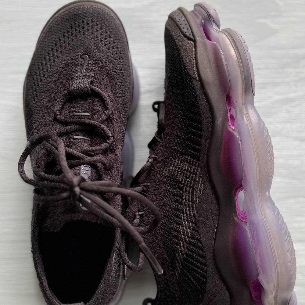 Nike Women's Sneakers AirMax Scorpion Flyknit Black Persian size 6